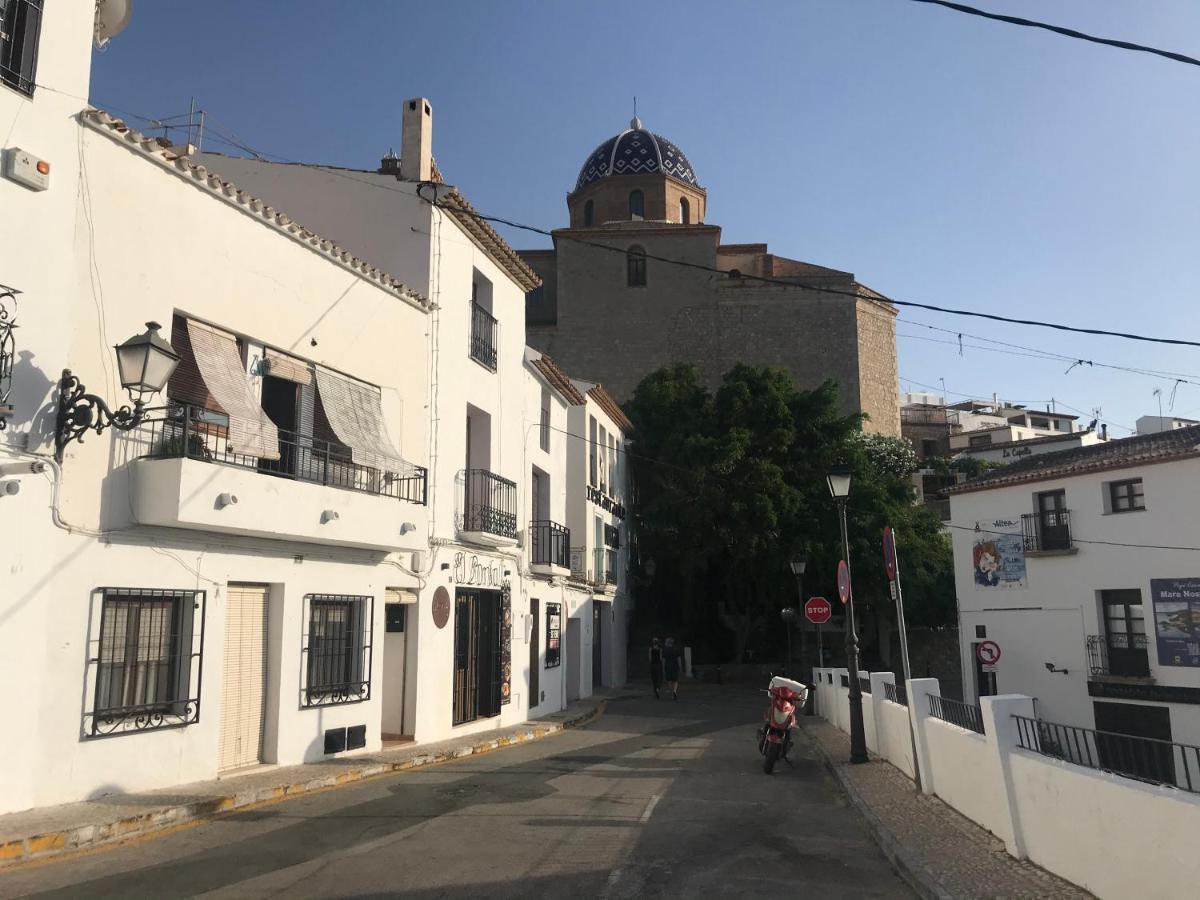 Altea, callejeando por su casco antiguo. Esterno foto